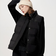 Жилет KELME Down Vest Black - Жилет KELME Down Vest Black
