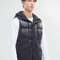 Жилет KELME Down Vest Black - Жилет KELME Down Vest Black